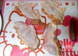 蜜汁炤烧鸡腿的做法图解1