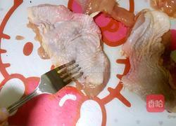 蜜汁炤烧鸡腿的做法图解2