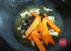 荸荠炒肉丝的做法图解4