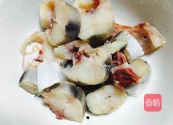 鳕鱼汤的做法图解1