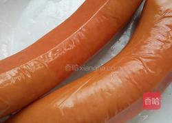 芹菜炒火腿的做法图解1