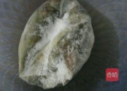 煎煮蓝子鱼的做法图解1