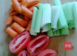 蔬菜排骨汤的做法图解4