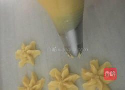 奶香曲奇饼干的做法图解6