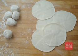 荠菜鲜虾水饺的做法图解11