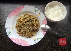 香椿芽炒鸡蛋的做法图解6