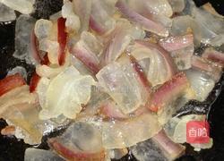 蒜苗腊肉的做法图解3