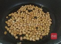 菠菜花生米银耳的做法图解2