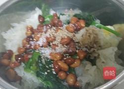 菠菜花生米银耳的做法图解4