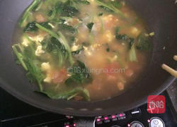 西红柿鸡蛋方便面的做法图解4