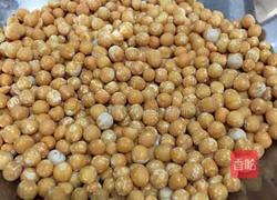 枸杞养生豌豆黄的做法图解1