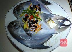 豆豉蒸鯧鳊鱼的做法图解3