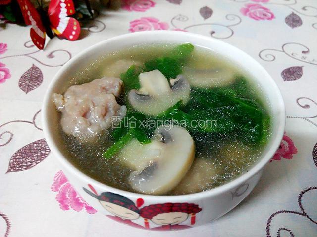 豆苗口蘑肉丸汤