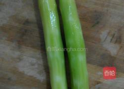 清炒莴笋的做法图解1