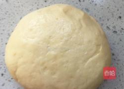 豆沙花式面包的做法图解2