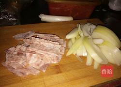 辣白菜培根锅的做法图解1