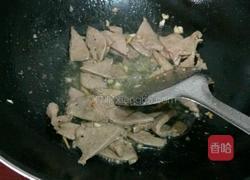 青椒炒猪肝的做法图解6