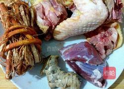 五指毛桃煲鸡汤的做法图解1