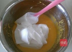 戚风蛋糕(8寸)的做法图解8