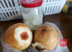 冰糖炖雪梨的做法图解1