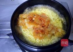 韩式辛拉面的做法图解3