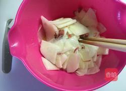 樱花白萝卜的做法图解9