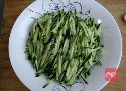 黄瓜金针菇的做法图解2