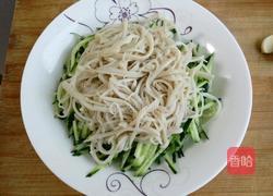 黄瓜金针菇的做法图解4