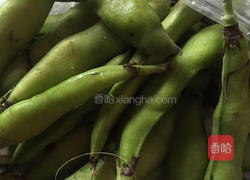 炒蚕豆的做法图解1