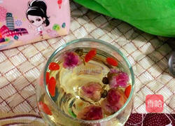 玫瑰花枸杞茶的做法图解2