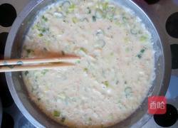 葱花鸡蛋虾皮饼的做法图解3
