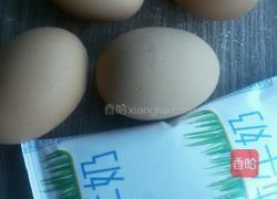 电饭煲做蛋糕的做法图解1