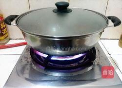 菜干南北杏煲猪肺汤的做法图解7