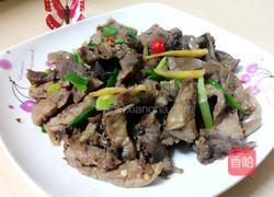 菜干南北杏煲猪肺汤的做法图解10