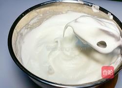 奶油草莓蛋糕卷的做法图解8