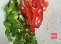 青椒肉丝炒年糕的做法图解4