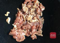 青椒肉丝炒年糕的做法图解5