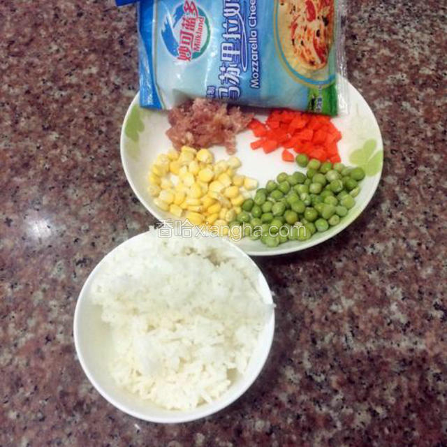 准备好食材。