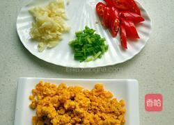 咸蛋黄焗土豆片的做法图解4