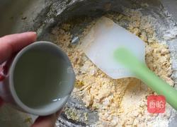 纸杯戚风蛋糕的做法图解6