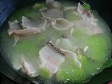 莴笋鱼片汤的做法[图]