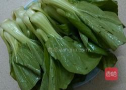 猪油末焖青菜的做法图解1