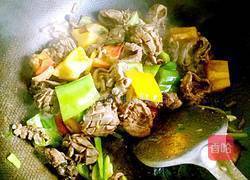 爆炒鸡心片的做法图解7