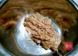 大白菜猪肉蒸饺的做法图解2