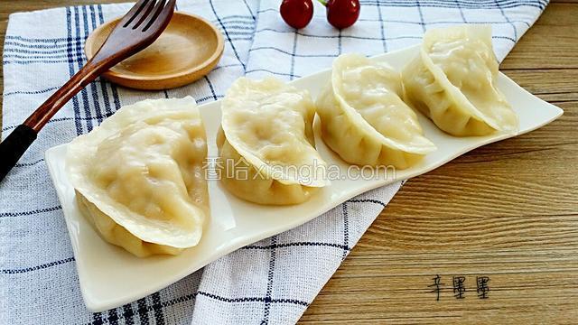 大白菜猪肉蒸饺