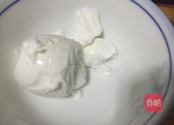 咸蛋炒南瓜的做法图解2