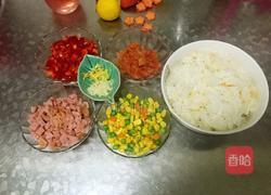 蒜香鸡肉咖喱炒饭的做法图解1