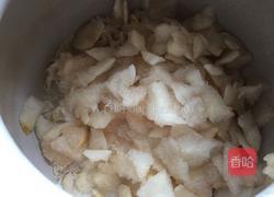 银耳莲子羹的做法图解5