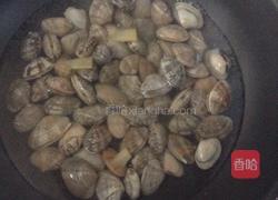 葱油花蛤的做法图解2