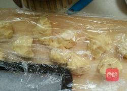 松软黑芝麻饼的做法图解4